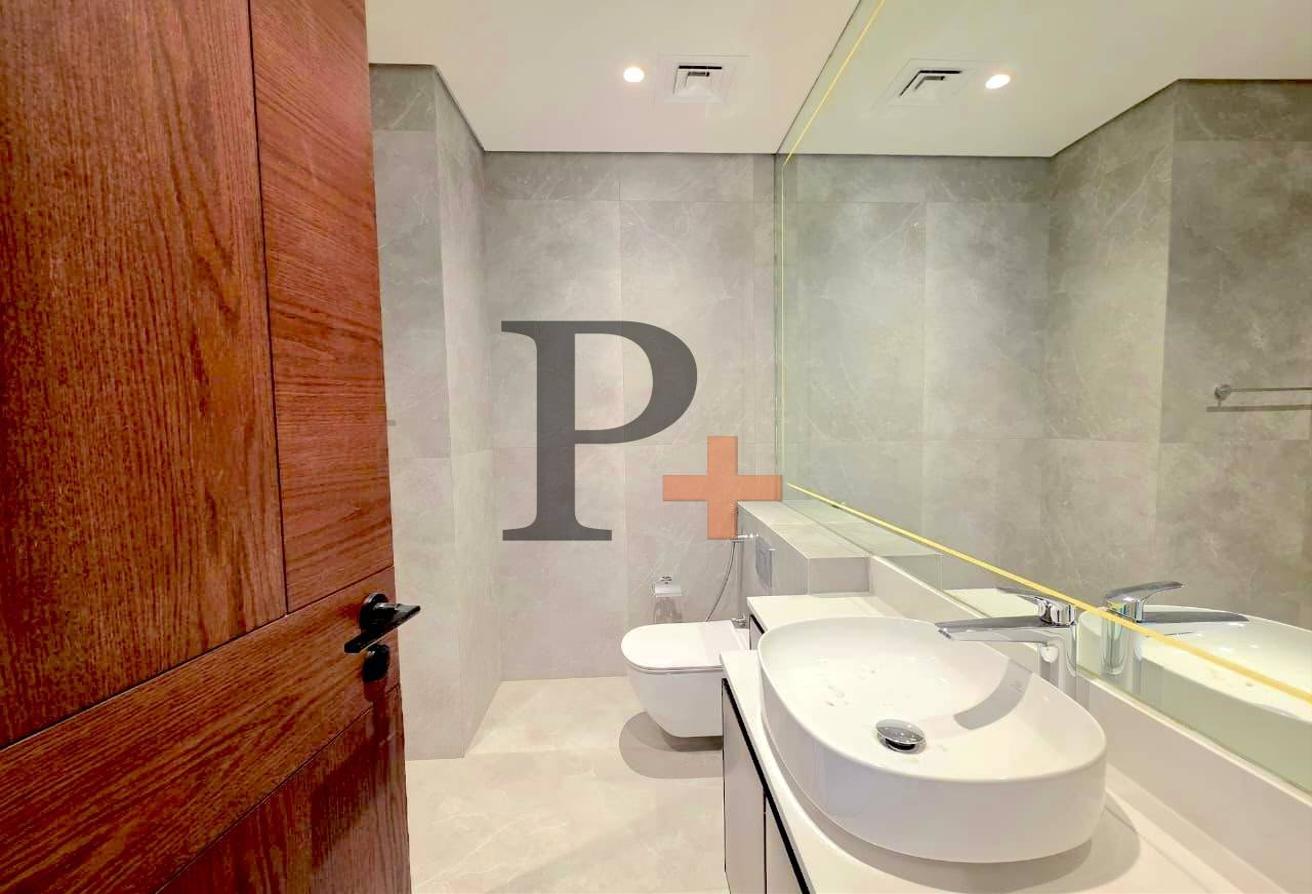 Huge Layout | Close Kitchen | Brand New | View Now photo 9