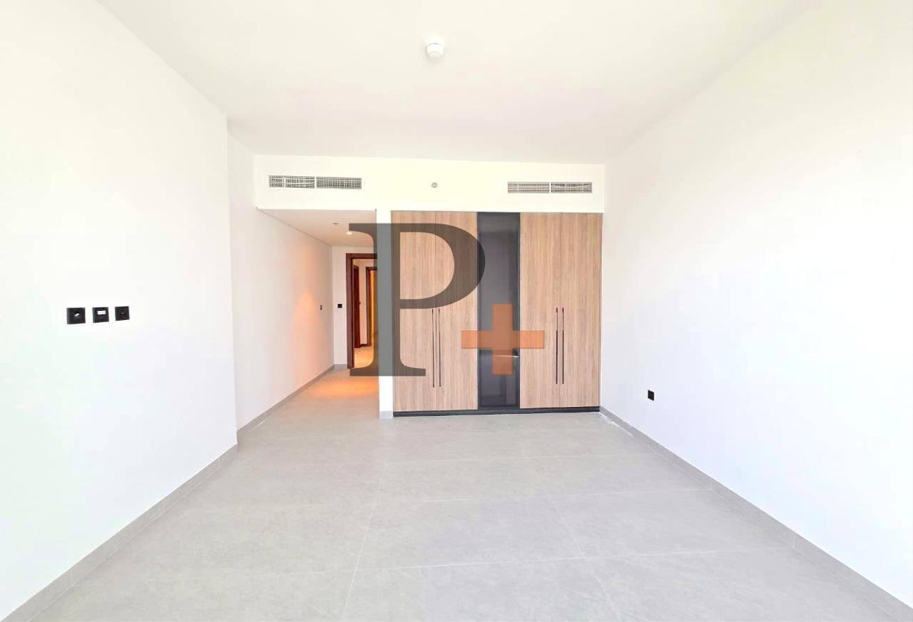 Huge Layout | Close Kitchen | Brand New | View Now photo 6