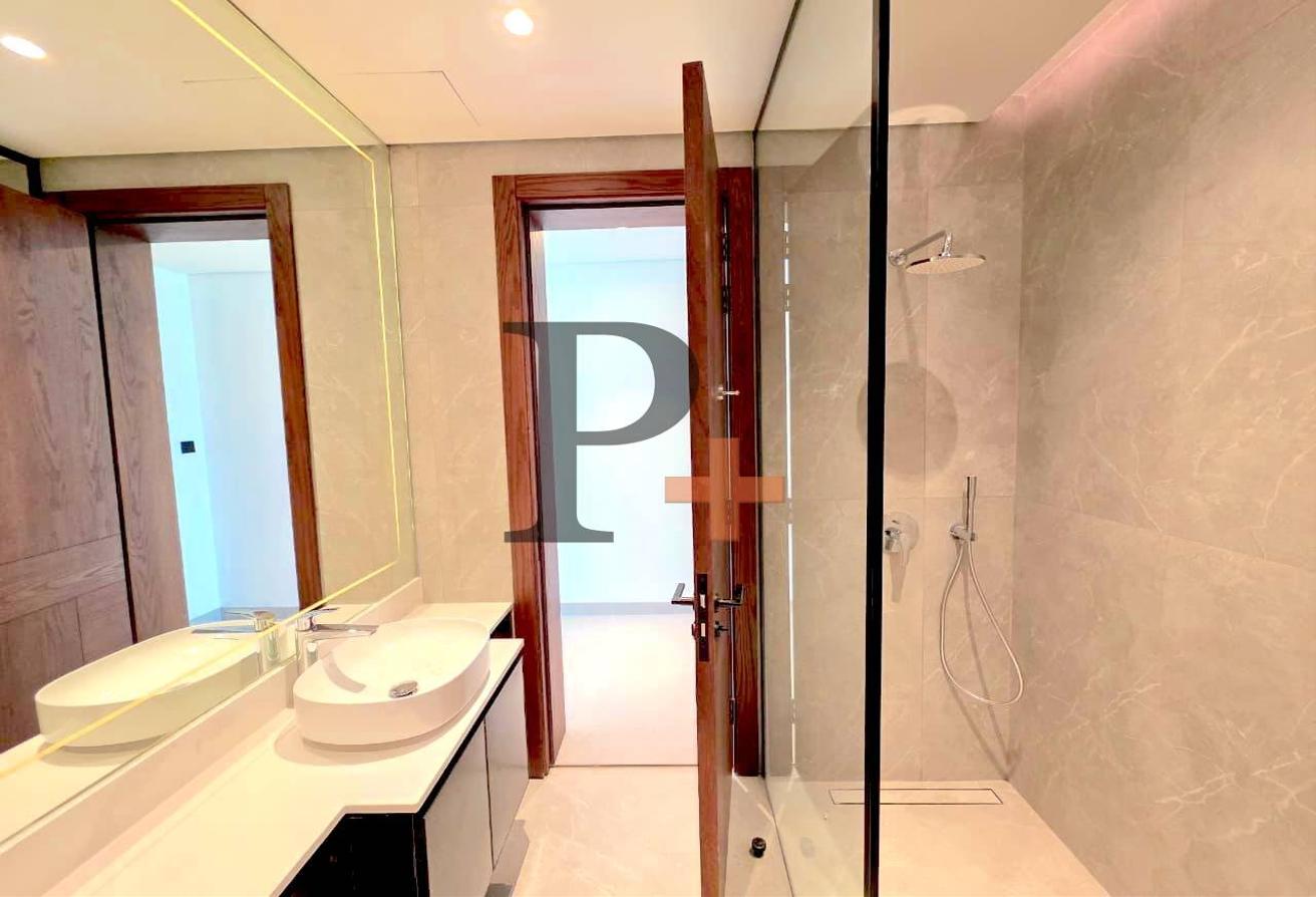 Huge Layout | Close Kitchen | Brand New | View Now photo 8