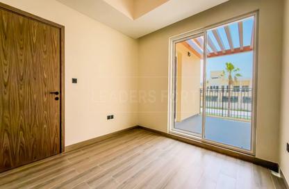 Townhouse - 4 - 3 for rent in Nice - Damac Lagoons - Dubai