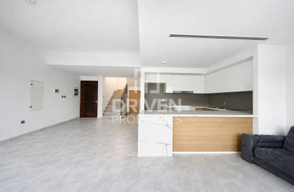 Townhouse - 3 - 4 for rent in La Rosa 1 - La Rosa - Villanova - Dubai