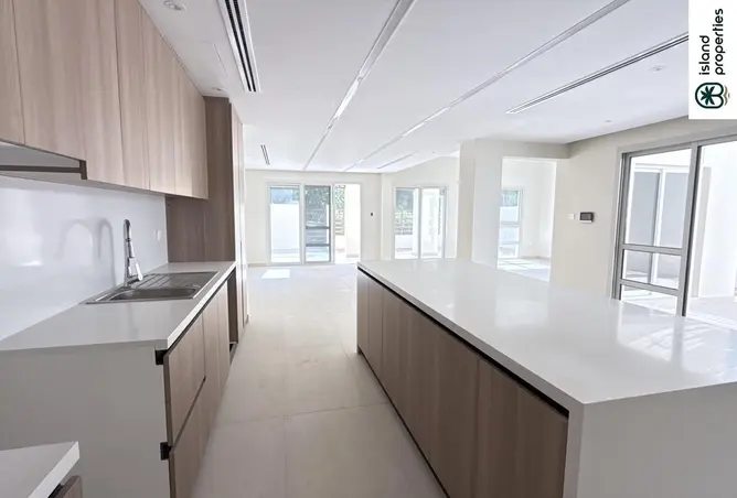 163248257 - Property Image 2