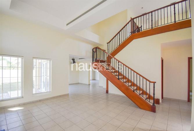 71116755 - Property Image 3