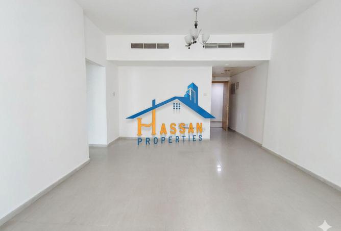 100422827 - Property Image 3