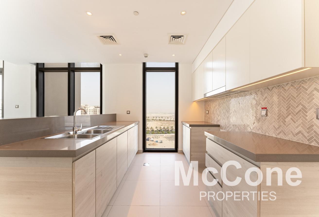 Water View | Spacious Layout | Mid Floor photo 7