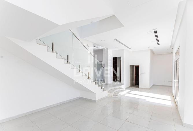 109032552 - Property Image 2