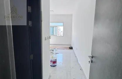 Apartment - 2 Bedrooms - 3 Bathrooms for rent in Al Jurf 2 - Al Jurf - Ajman Downtown - Ajman