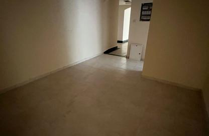 Apartment - 3 - 4 for sale in Al Majaz 2 - Al Majaz - Sharjah