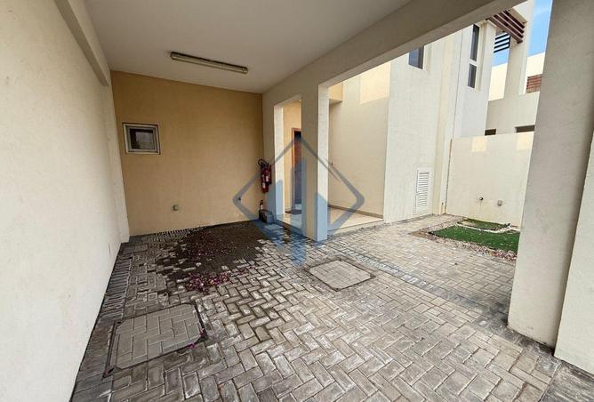 76597793 - صورة العقار 2