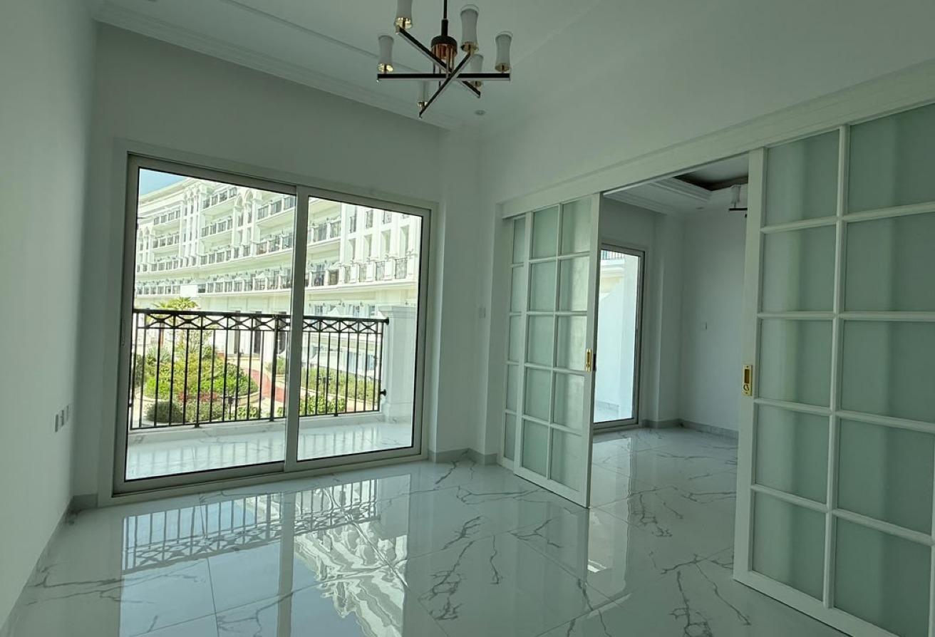 Amazing Luxury Flat | Spacious | Prime Location photo 11
