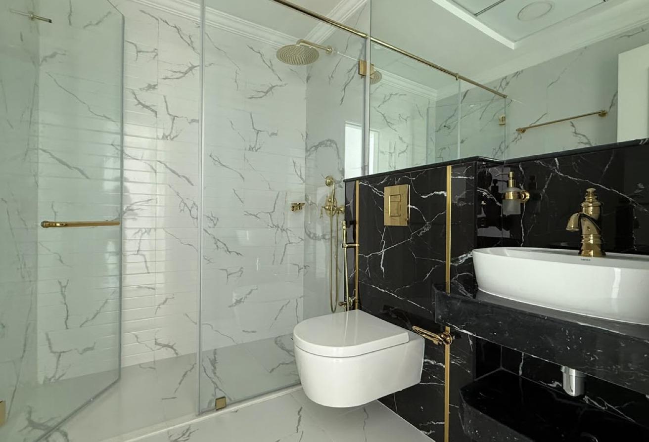 Amazing Luxury Flat | Spacious | Prime Location photo 5