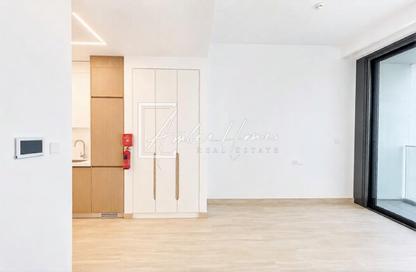 Apartment - Studio - 1 for rent in Koro One - Jumeirah Garden City - Al Satwa - Dubai Apartment - Studio - 1 for rent in Koro One - Jumeirah Garden City - Al Satwa - Dubai
