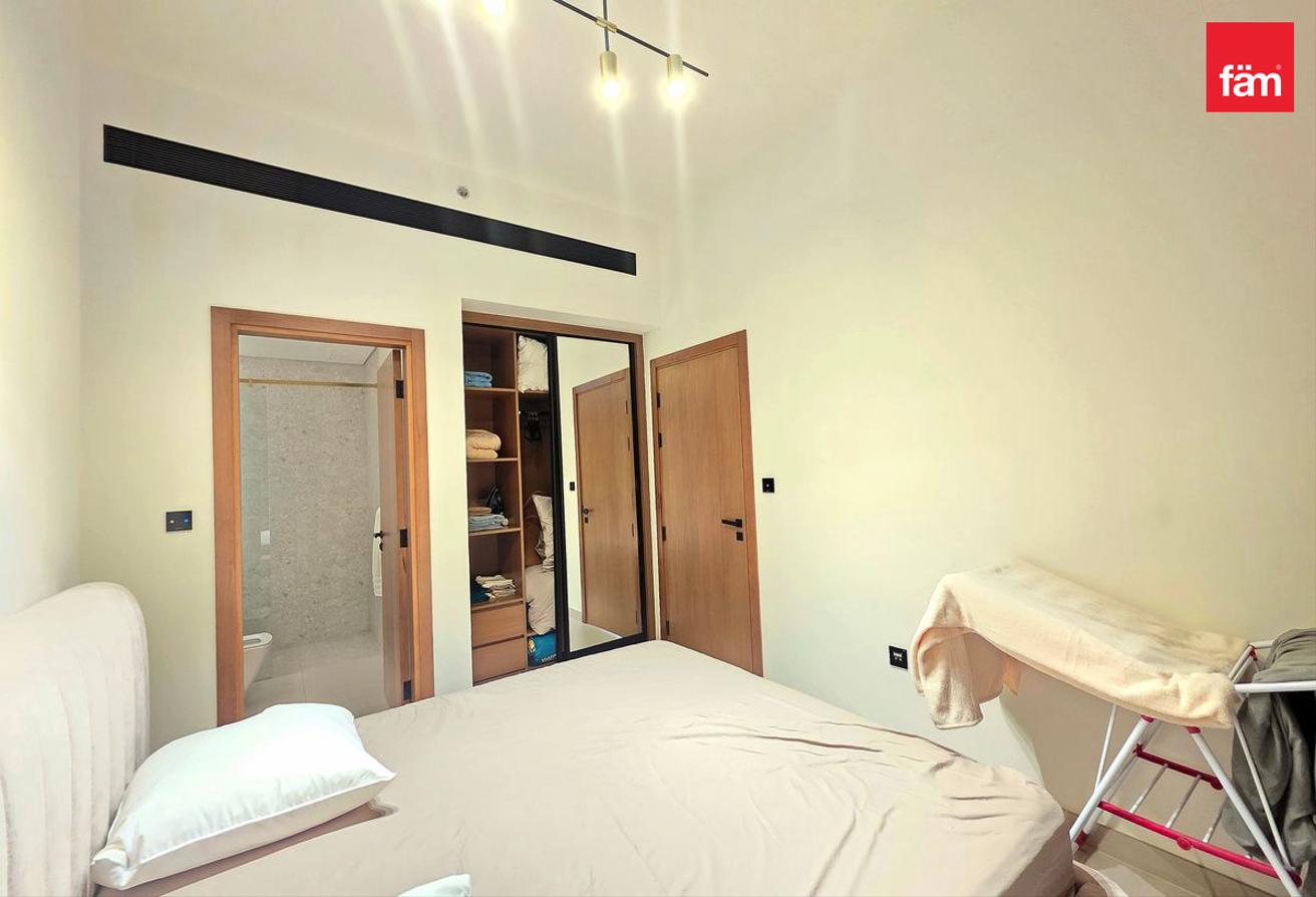 Furnished | Modern Layout | City View photo 2