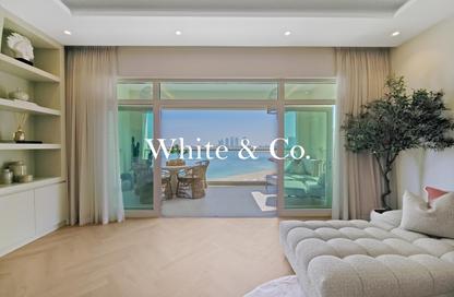 Apartment - 2 Bedrooms - 3 Bathrooms for rent in Al Sultana - Shoreline Apartments - Palm Jumeirah - Dubai