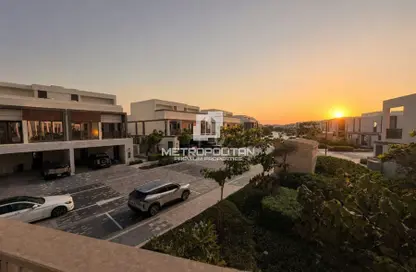Townhouse - 4 Bedrooms - 5 Bathrooms for rent in Aura Gardens - Tilal Al Ghaf - Dubai