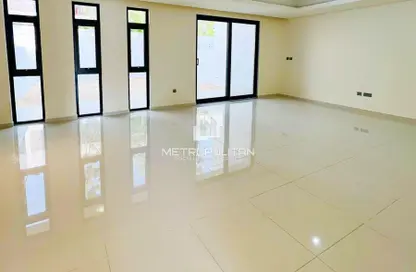 تاون هاوس - 3 غرف نوم - 5 حمامات للبيع في كاسابلانكا بوتيك فيلاز - كلاريت - داماك هيلز 2 - دبي