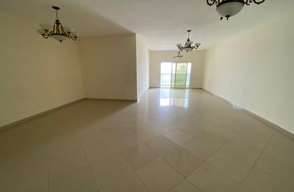 Apartment - 3 Bedrooms - 4 Bathrooms for rent in Al Majaz 3 - Al Majaz - Sharjah
