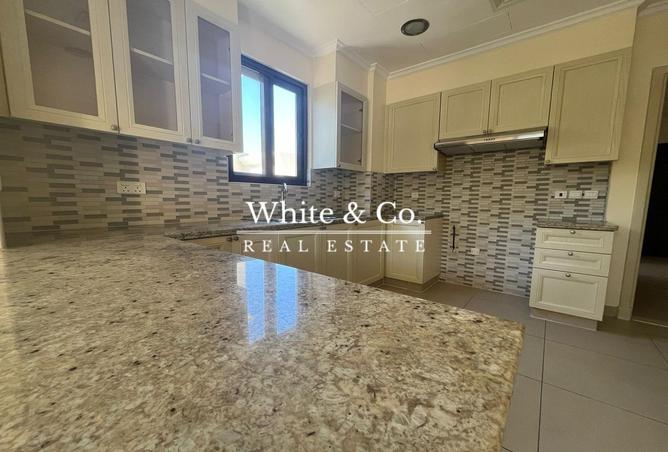 99542194 - Property Image 3