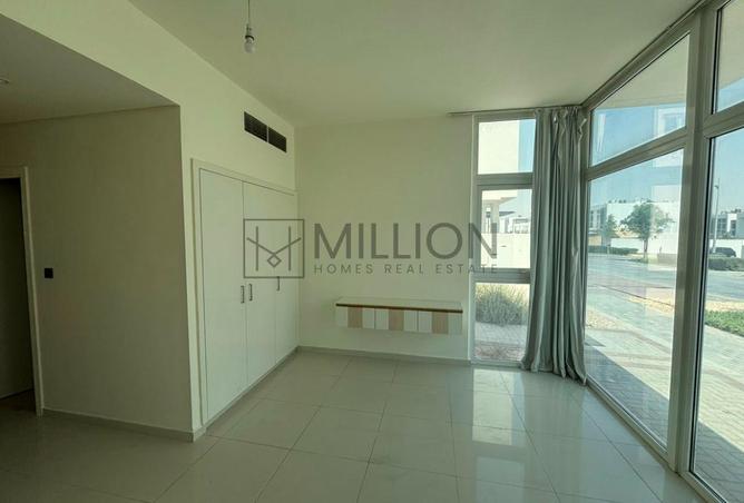 96953737 - Property Image 3