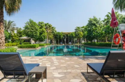 فيلا - 5 غرف نوم - 6 حمامات للبيع في الزاهية 2 - الزاهية - تجارية مويلح - الشارقة