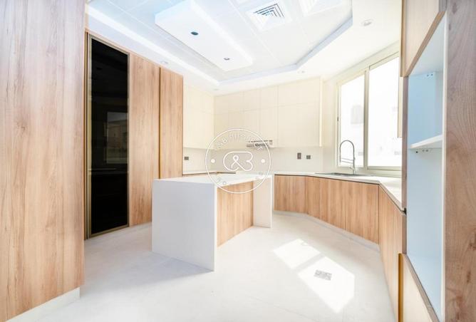 80690554 - Property Image 3