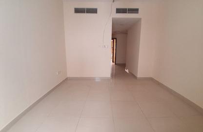 Apartment - 1 - 2 for rent in Fire Station Road - Muwaileh - Sharjah
