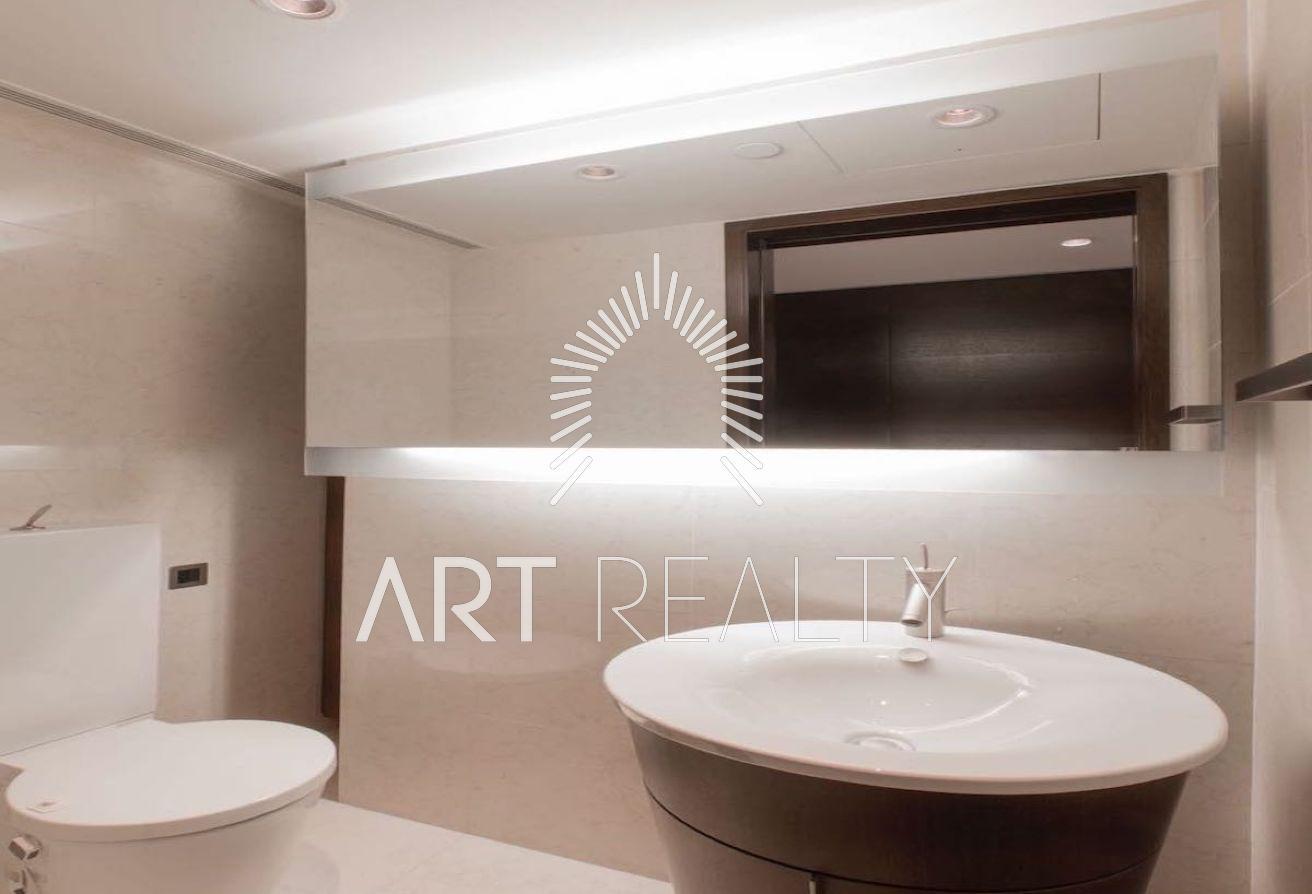 One Lift | Blvd and Park View | 3BHK photo 6