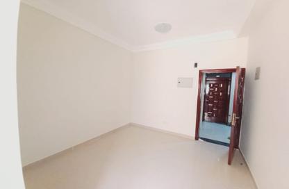 Apartment - Studio - 1 Bathroom for rent in Fire Station Road - Muwaileh - Sharjah