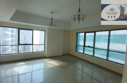 Apartment - 2 - 3 for rent in Al Noor Tower - Al Majaz 3 - Al Majaz - Sharjah