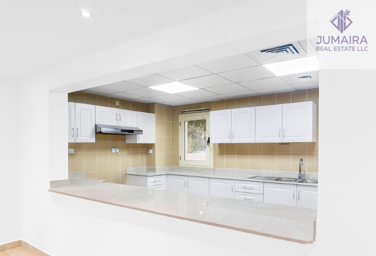 4 Bedroom Townhouse | Unfurnished | Private pool