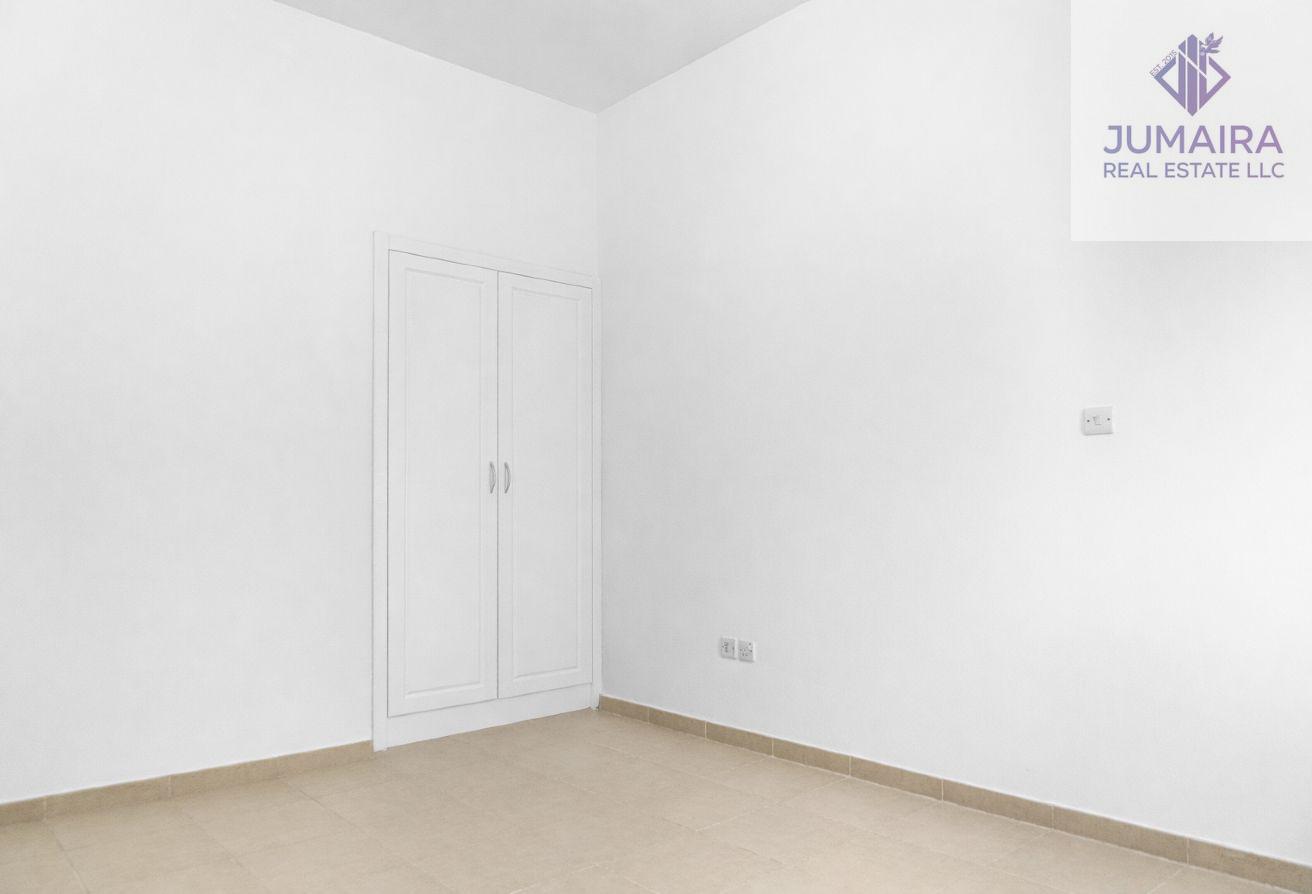 4 Bedroom Townhouse | Unfurnished | Private pool