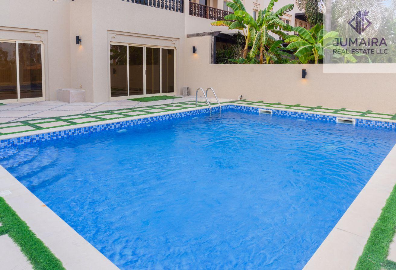 4 Bedroom Townhouse | Unfurnished | Private pool
