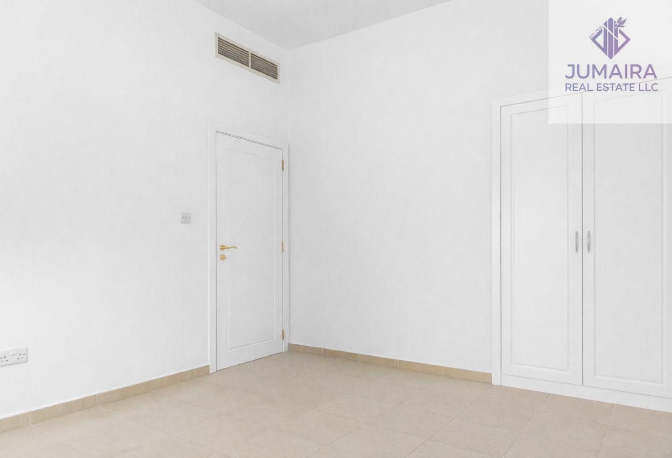 4 Bedroom Townhouse | Unfurnished | Private pool