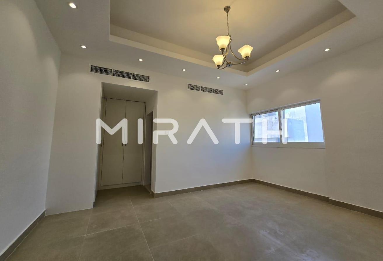 Semi attached | Renovated 4BR + Maid’s photo 8