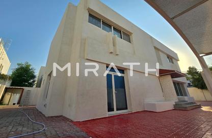 Villa - 4 - 5 for rent in Al Garhoud Villas - Al Garhoud - Dubai