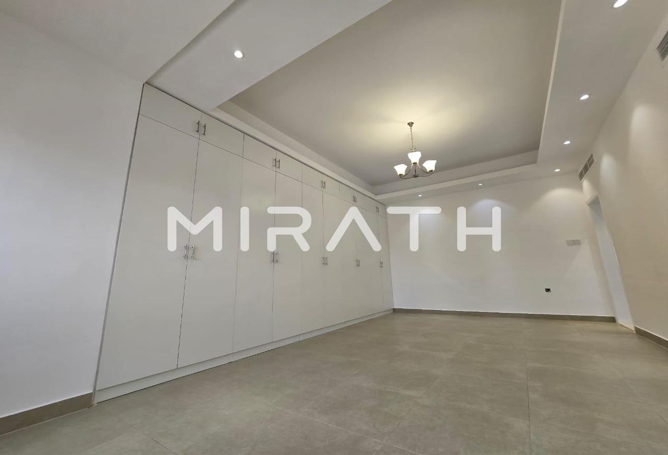 Semi attached | Renovated 4BR + Maid’s photo 6