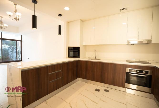 93137054 - Property Image 2