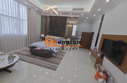 Villa - 4 Bedrooms - 6 Bathrooms for sale in Al Riqaibah - Al Suyoh - Sharjah