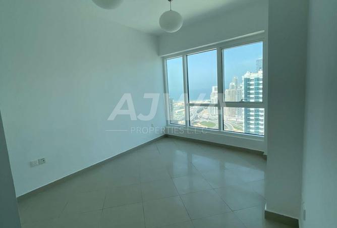98704058 - Property Image 3