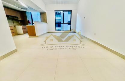 Apartment - 2 Bedrooms - 3 Bathrooms for rent in Jumeirah Garden City - Al Satwa - Dubai
