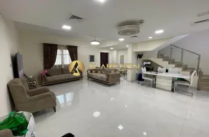 فيلا - 5 غرف نوم - 7 حمامات للبيع في أوتم 1 - شقق الخريف - سيزون كوميونيتي - منطقة 15 - قرية جميرا الدائرية - دبي