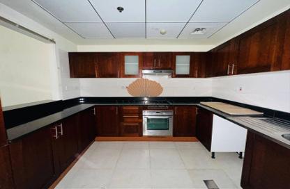 Apartment - 2 Bedrooms - 4 Bathrooms for rent in Green Lakes Towers 2 - Green Lakes Towers - JLT Cluster S - Jumeirah Lake Towers - Dubai