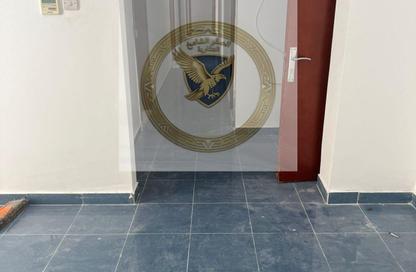 Apartment - 3 Bedrooms - 3 Bathrooms for rent in Al Qulaya'ah - Al Sharq - Sharjah