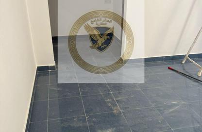 Apartment - 3 Bedrooms - 3 Bathrooms for rent in Al Qulaya'ah - Al Sharq - Sharjah