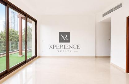 Townhouse - 4 Bedrooms - 4 Bathrooms for rent in Jumeirah Islands Townhouses - Jumeirah Islands - Dubai Townhouse - 4 Bedrooms - 4 Bathrooms for rent in Jumeirah Islands Townhouses - Jumeirah Islands - Dubai