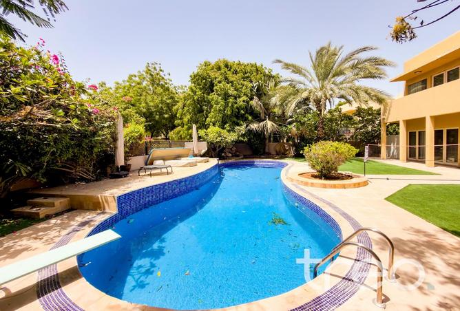 92692469 - Property Main Image