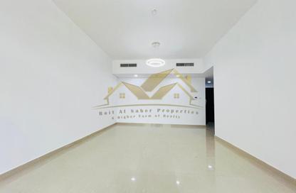 Apartment - 2 Bedrooms - 3 Bathrooms for rent in Jumeirah Garden City - Al Satwa - Dubai