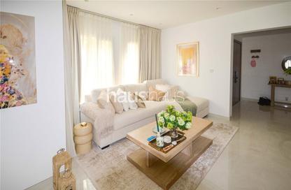 Villa - 3 Bedrooms - 3 Bathrooms for rent in Springs 15 - The Springs - Dubai