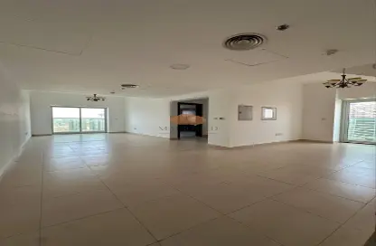 Apartment - 2 Bedrooms - 3 Bathrooms for rent in Global Golf Residences 2 - Dubai Sports City - Dubai