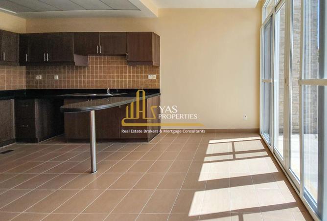 74239640 - Property Image 3